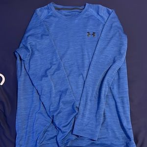 Under armor shirt